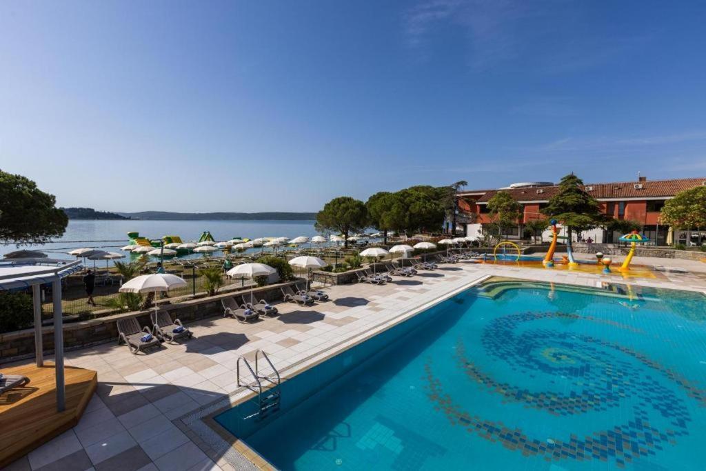 Apartments Vila Barka Portorož Exterior foto